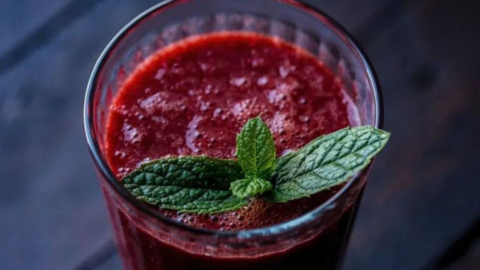 Detox Smoothies to Refresh Your Body(1)